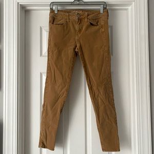American Eagle Outfitters | Size 4 | 360 Super Stretch Jegging